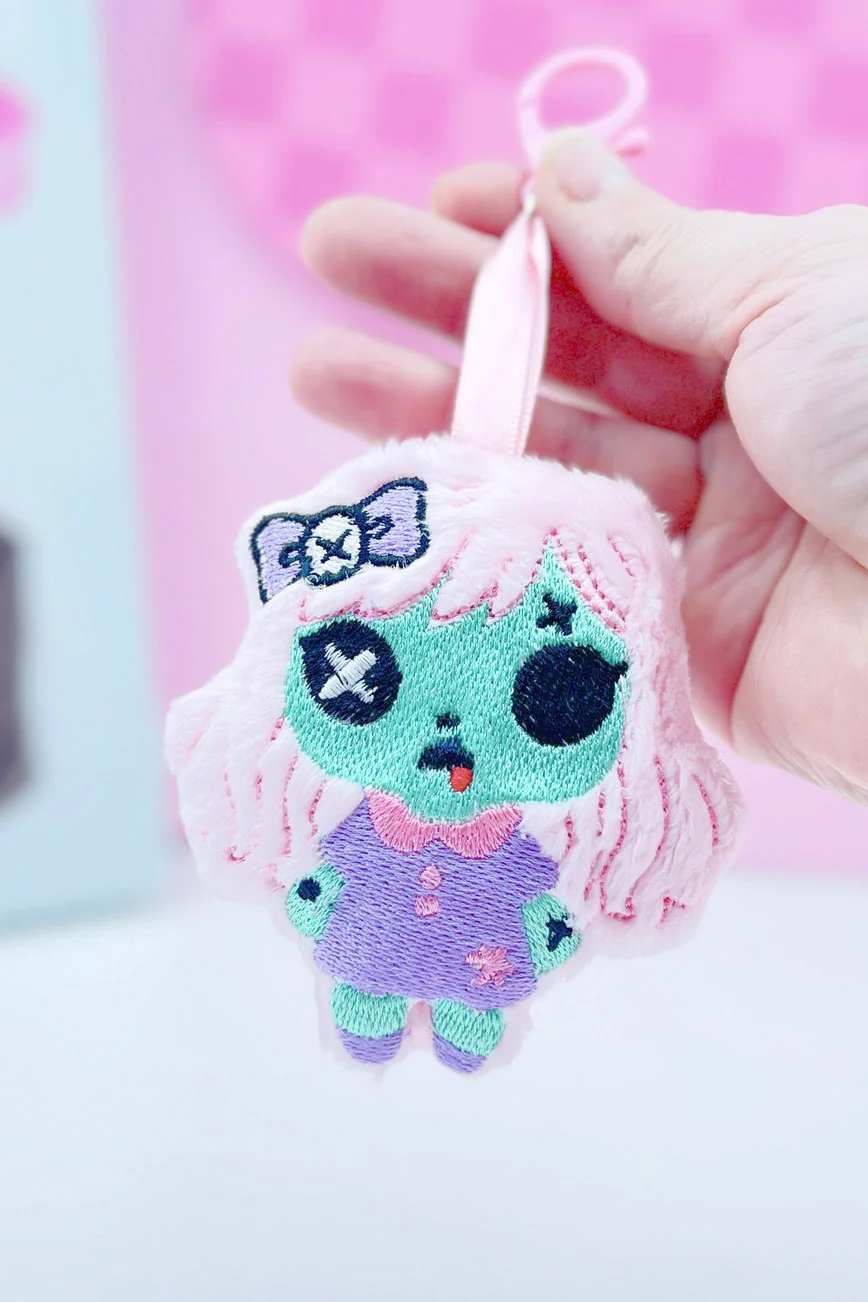 Creepy Cute Kawaii Dead Doll Plush Bag Charm [Pastel Goth]