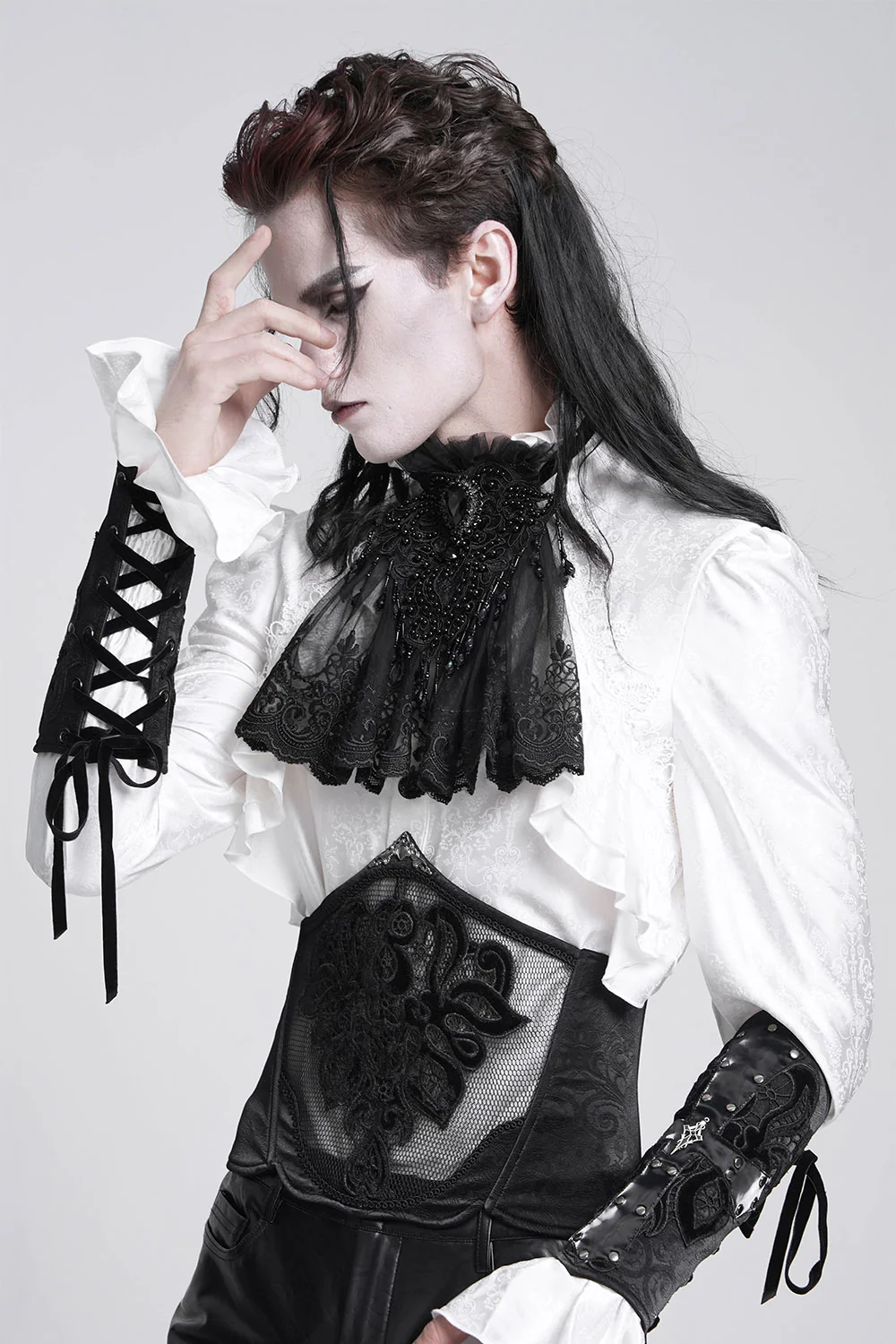 Crucible Studded Lace-Up Gloves - Image 3