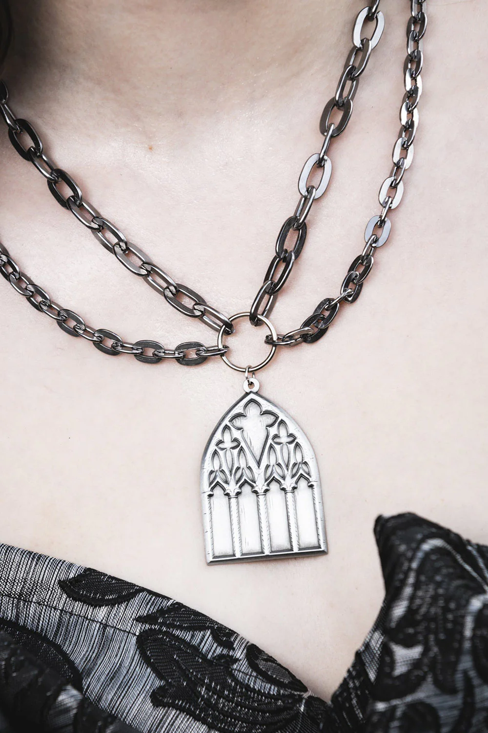 Dark Sacrament Necklace - Image 4