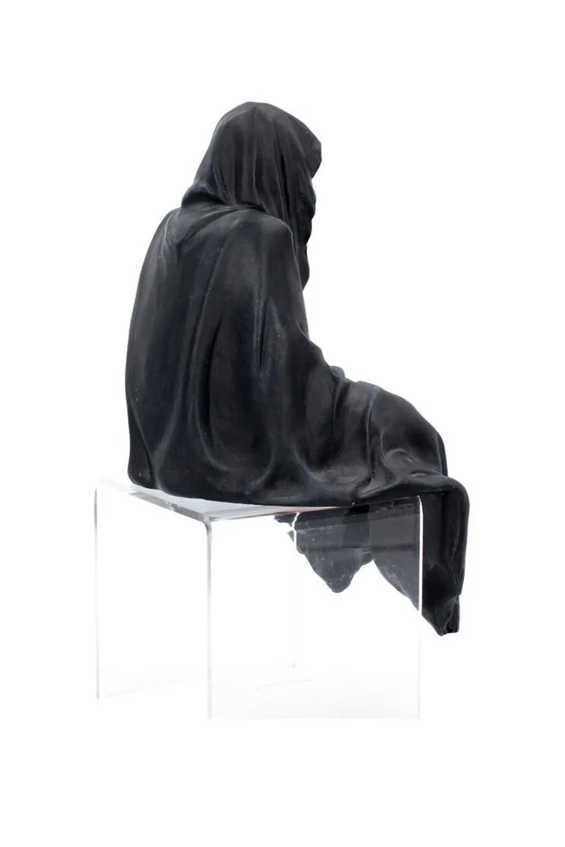 Darkness Resides Statue - Image 3