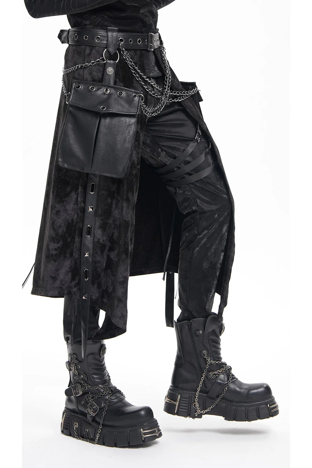 Death March Spiked Chain Kilt - Image 6