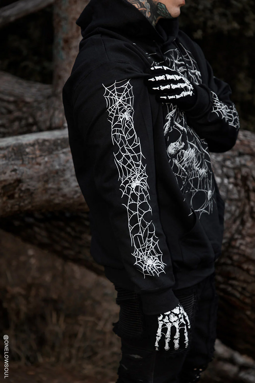 Death Spider Hoodie [Spiderweb Sleeves] - Image 4