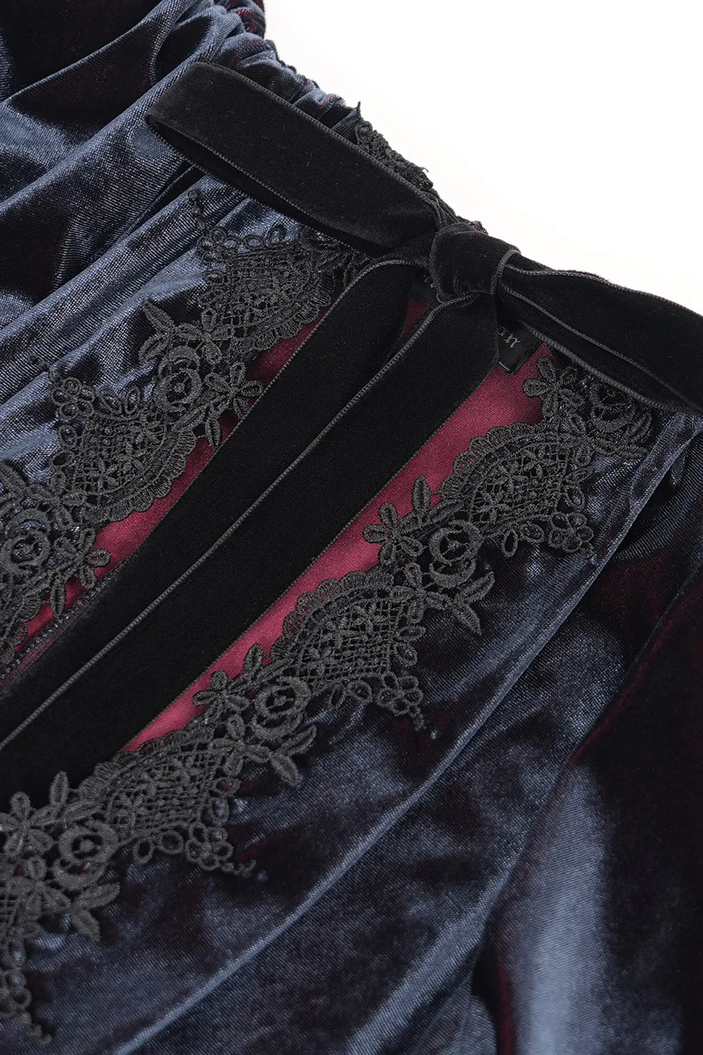 Dracula Velvet Vampire Cape - Image 8
