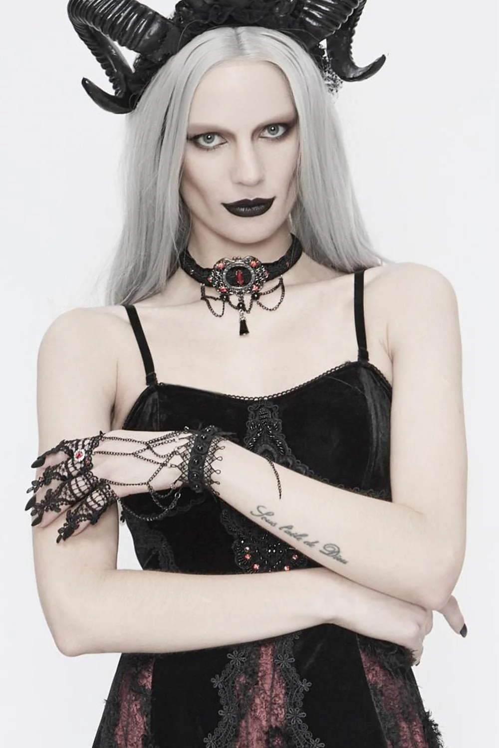 Draculette Vampire Goth Chain Gloves - Image 6