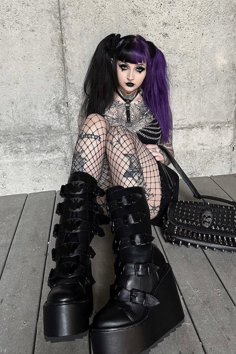 Dune Bat Goth Platform Boots [Blackout] - Image 2