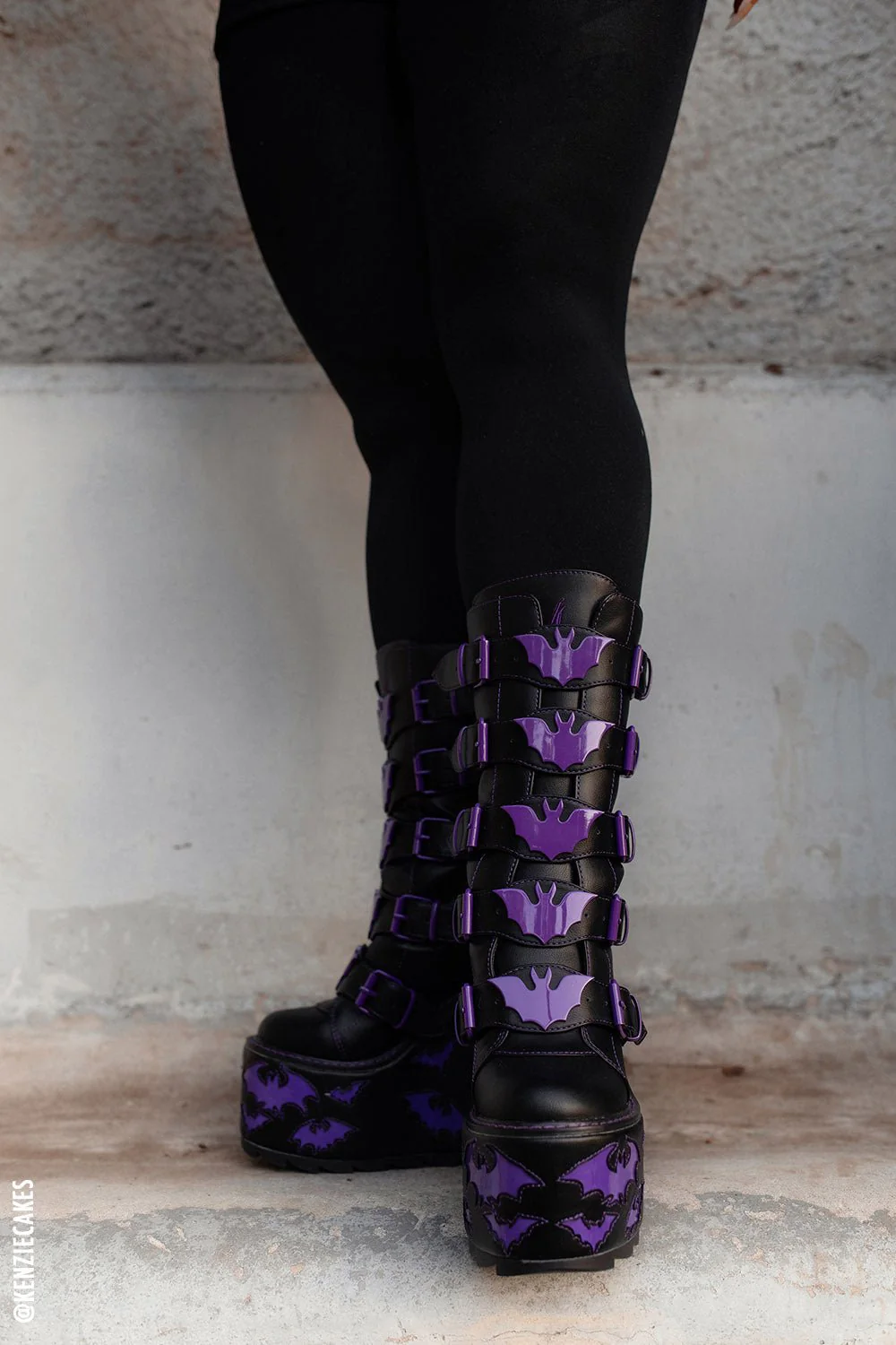 Dune Bat Platform Boots [BLACK/PURPLE] - Image 3