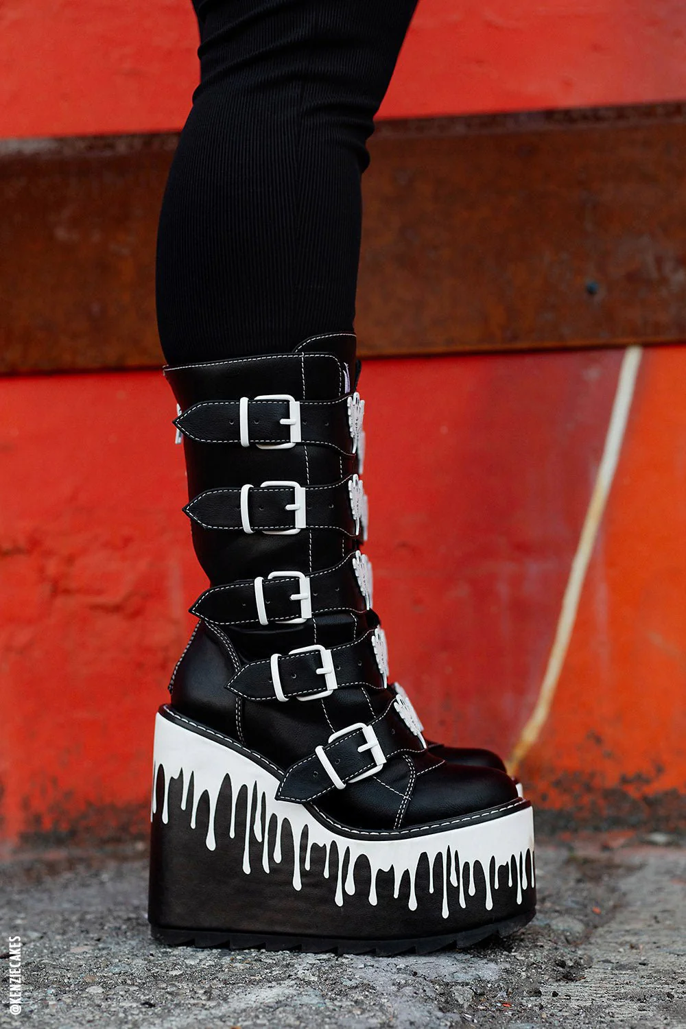 Dune Ghost Platform Boots [BLACK/WHITE] - Image 5
