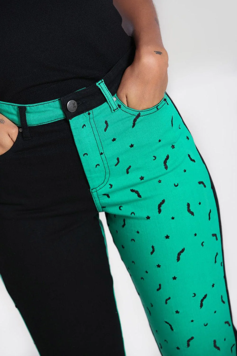 Duo Bat Jeans [GREEN] - Image 3