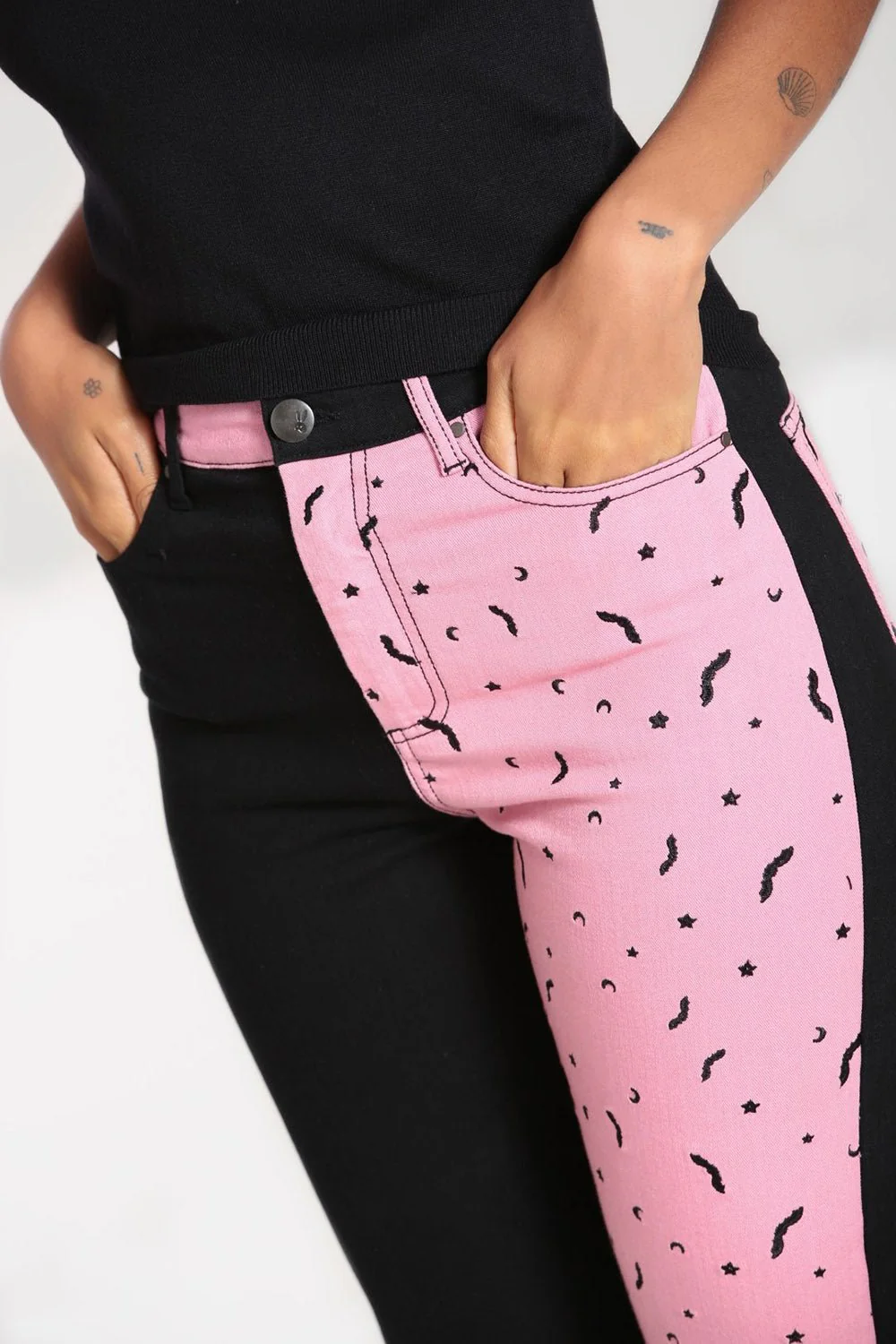 Duo Bat Jeans [PINK] - Image 4