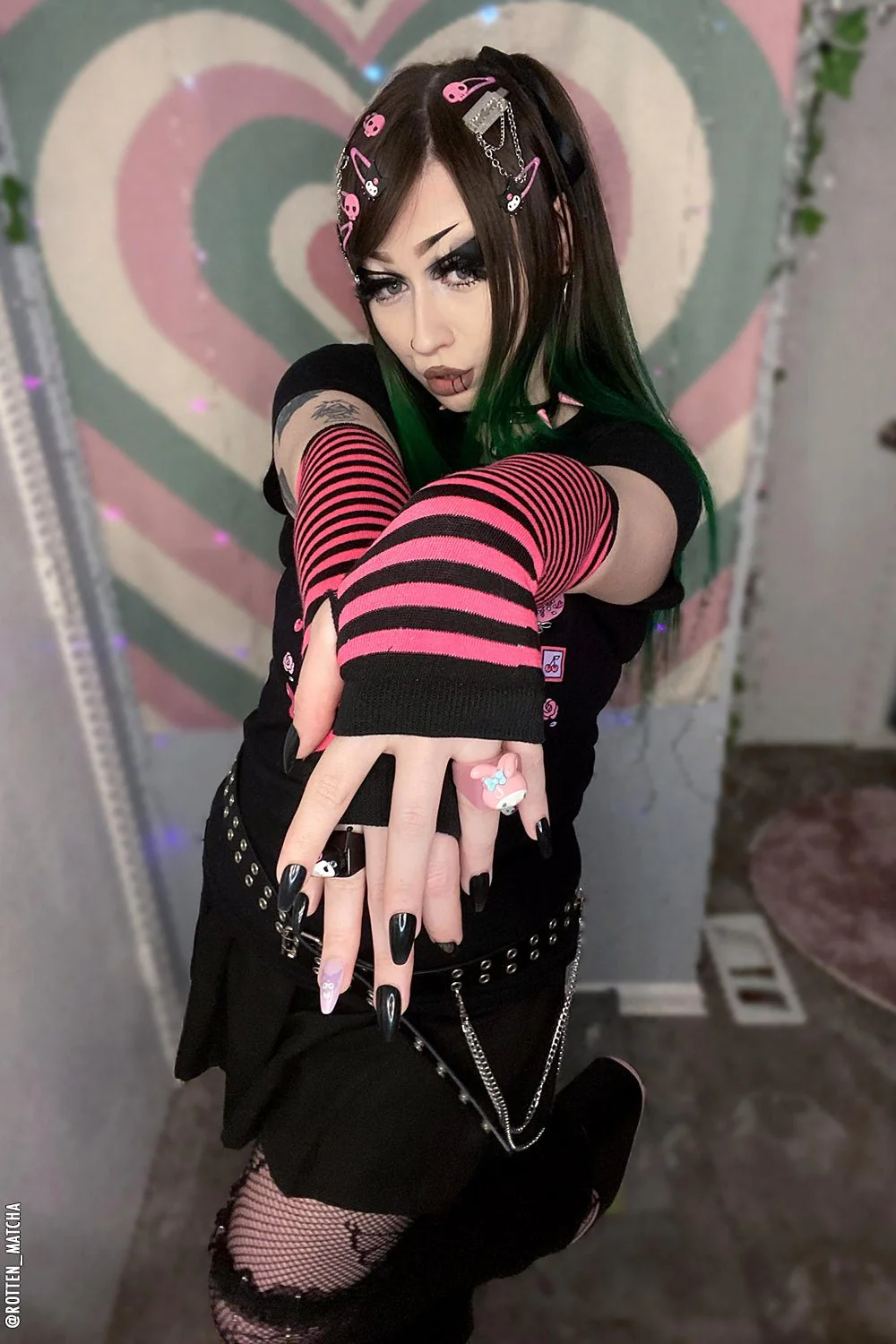 Emo Striped Arm Warmers [Multiple Colors Available] - Image 23