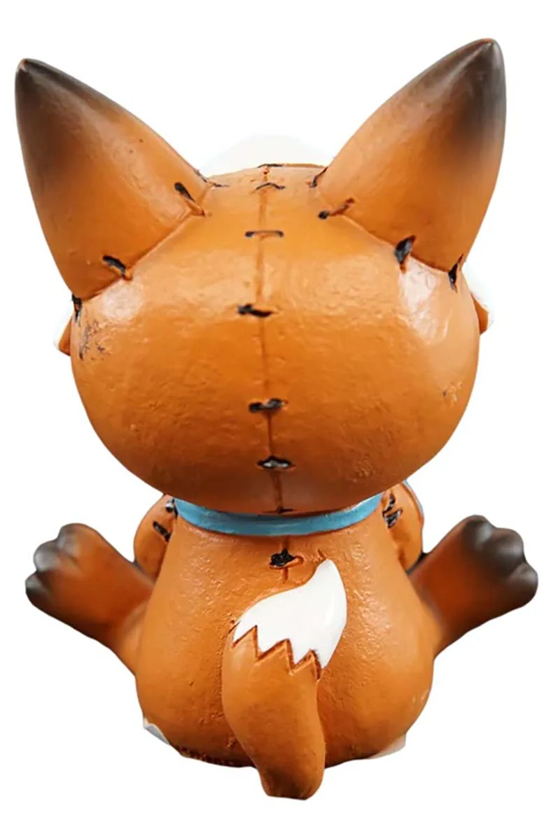 Fen the Fox Statue - Image 3