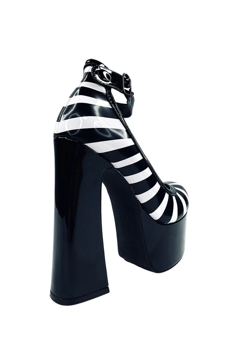 Fright Platform Heels [BLACK/WHITE] - Image 6