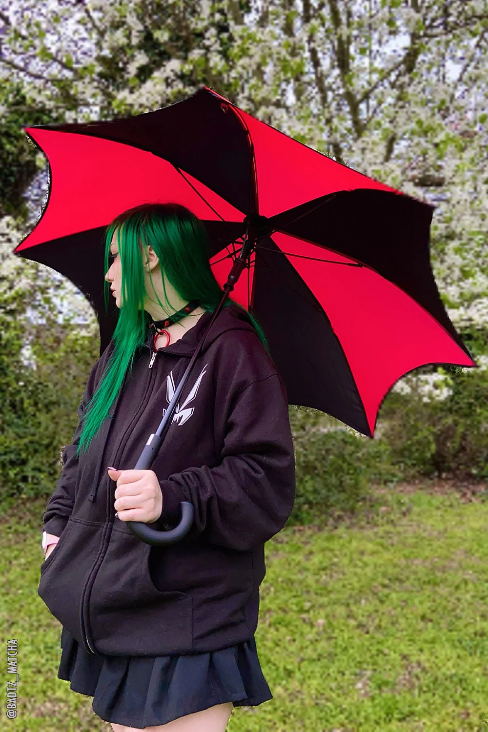 Funeral Procession Umbrella [BLACK/RED] - Image 7