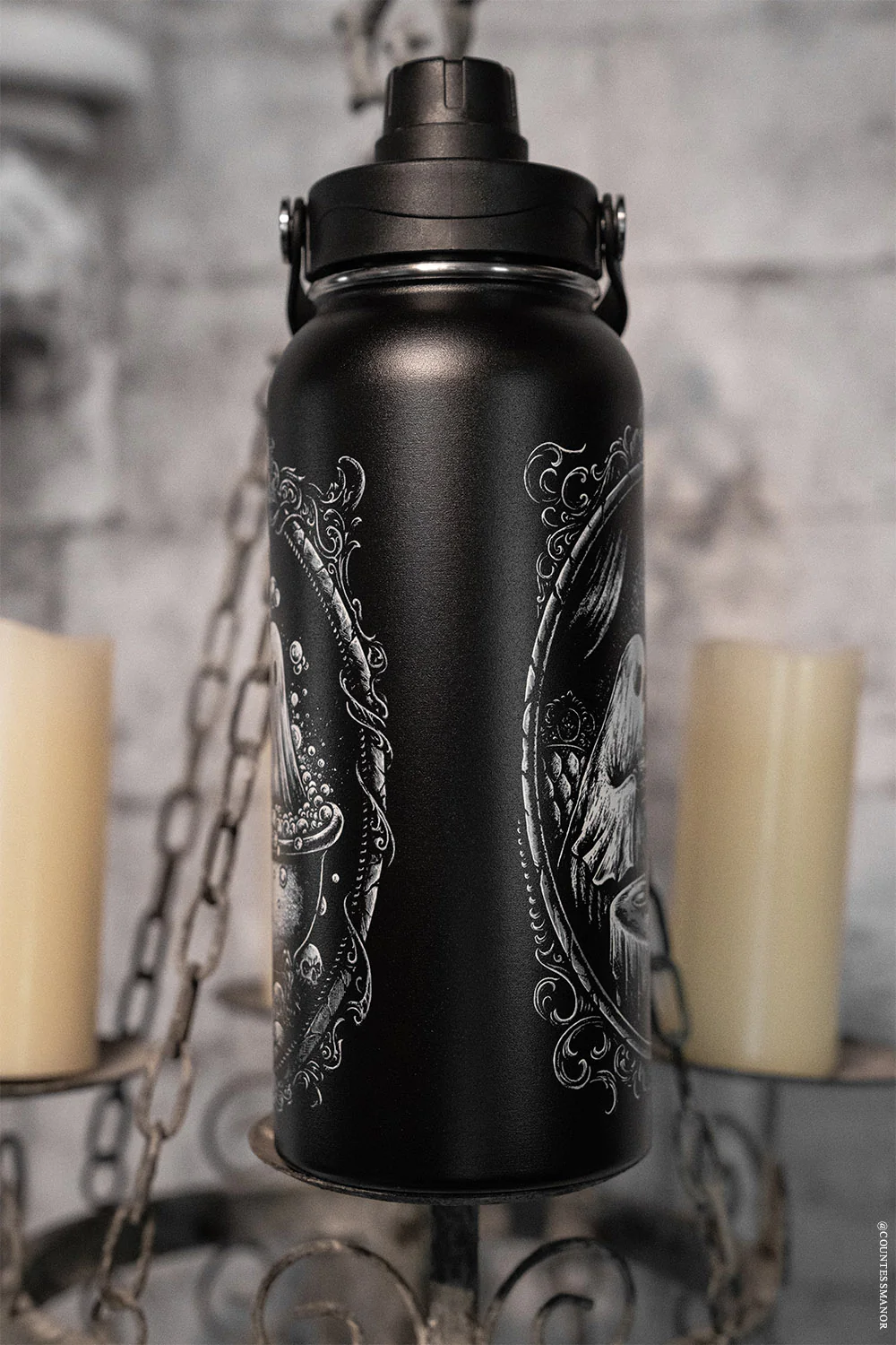 Ghost Friends 32 Oz Water Bottle - Image 4
