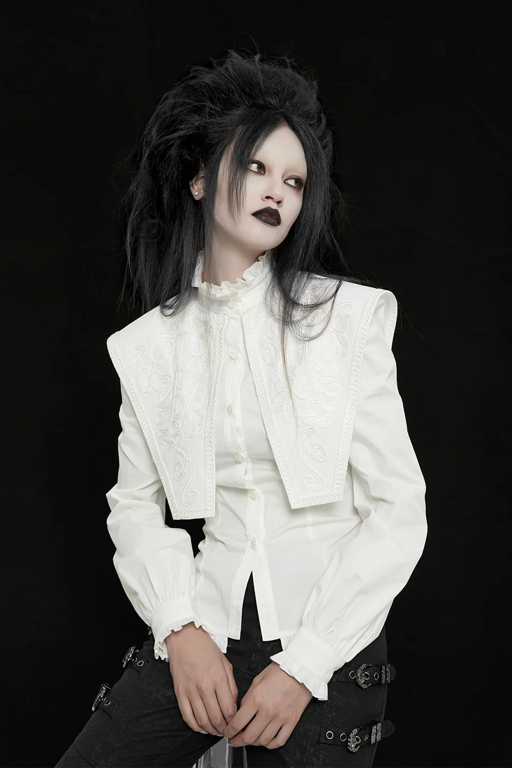 Ghost Haunting Button Down Shirt [White]