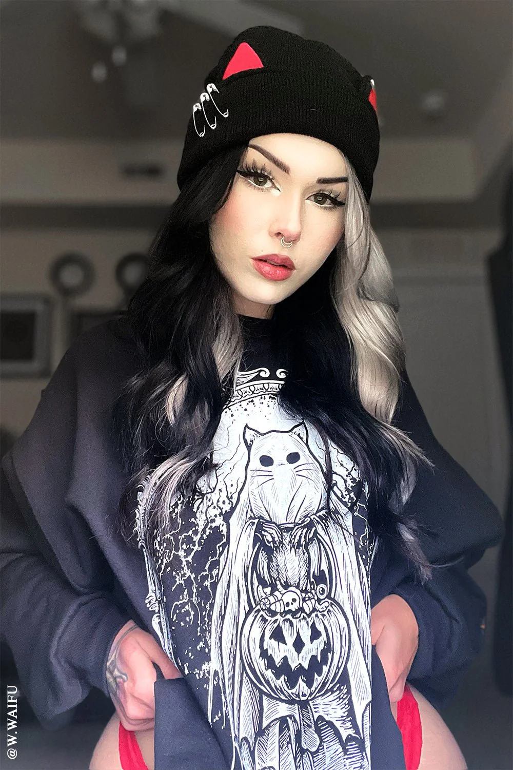 Ghost Kitty Sweatshirt - Image 7
