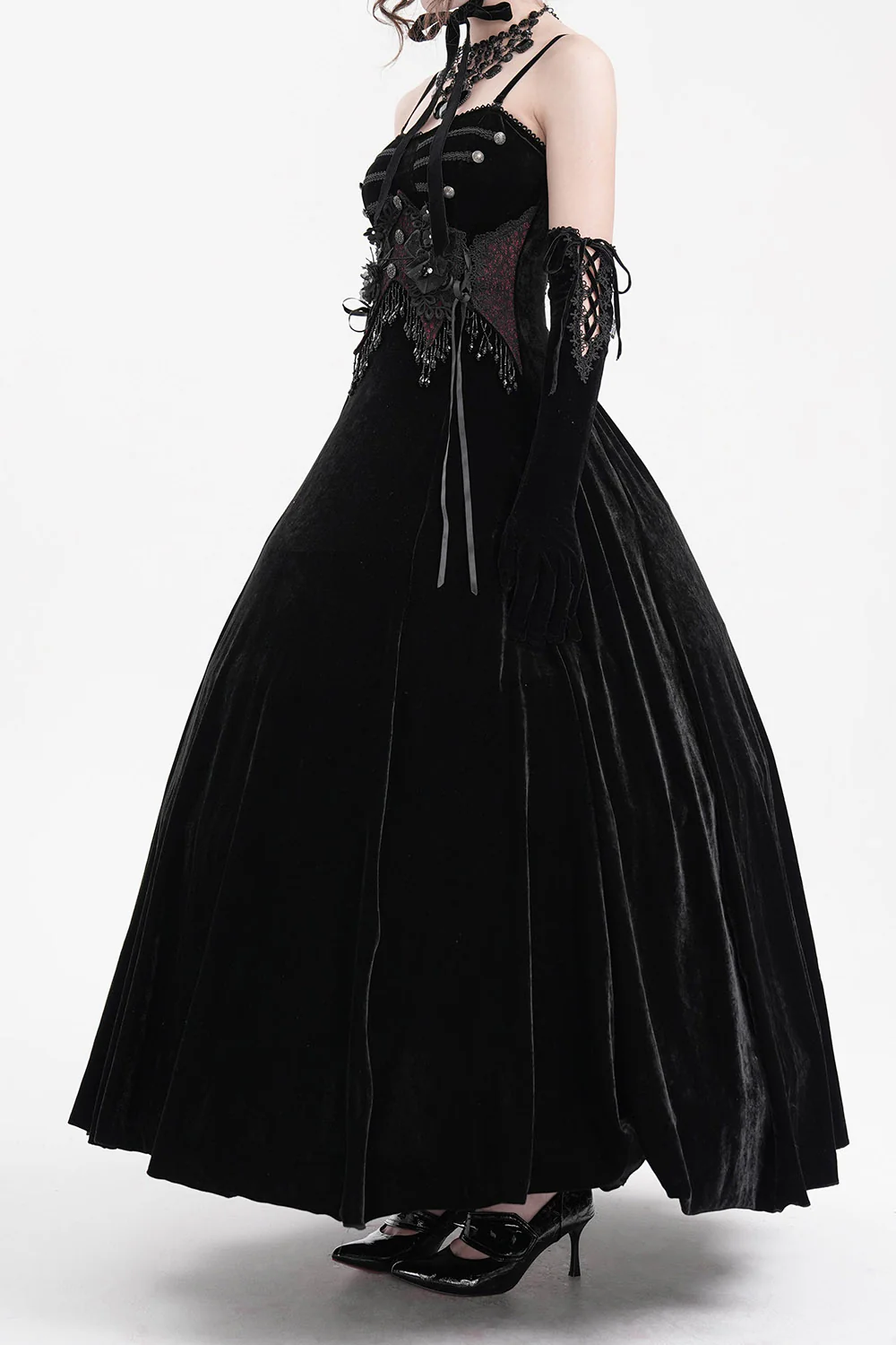 Glooming Embroidered Gothic Gown - Image 5