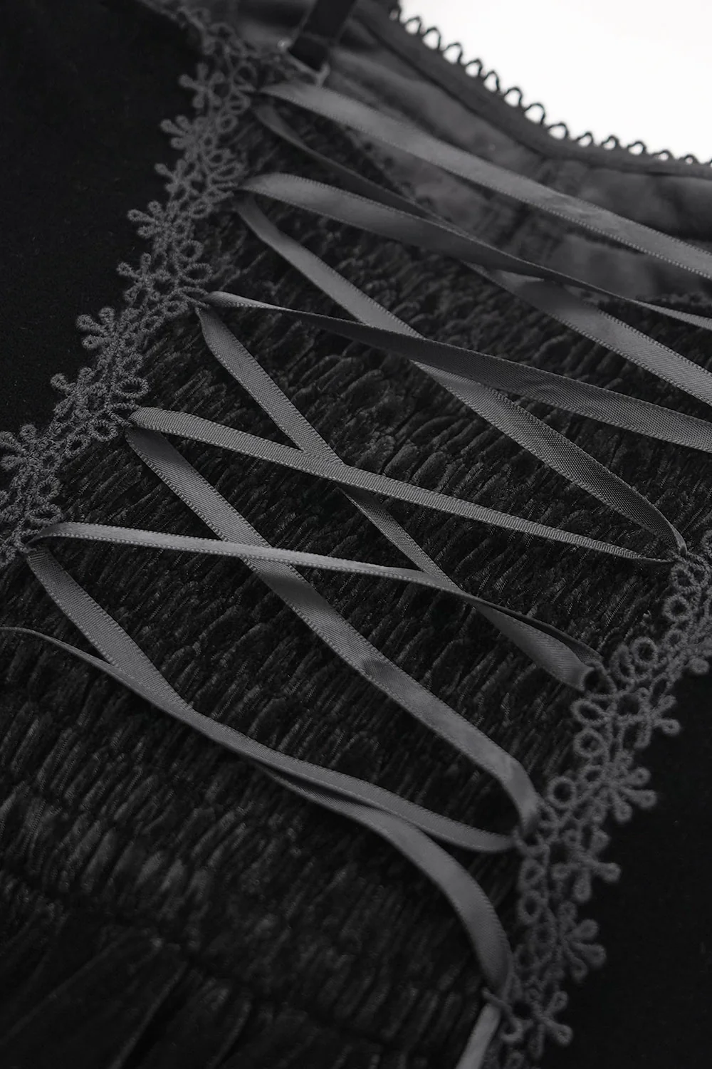 Glooming Embroidered Gothic Gown - Image 9