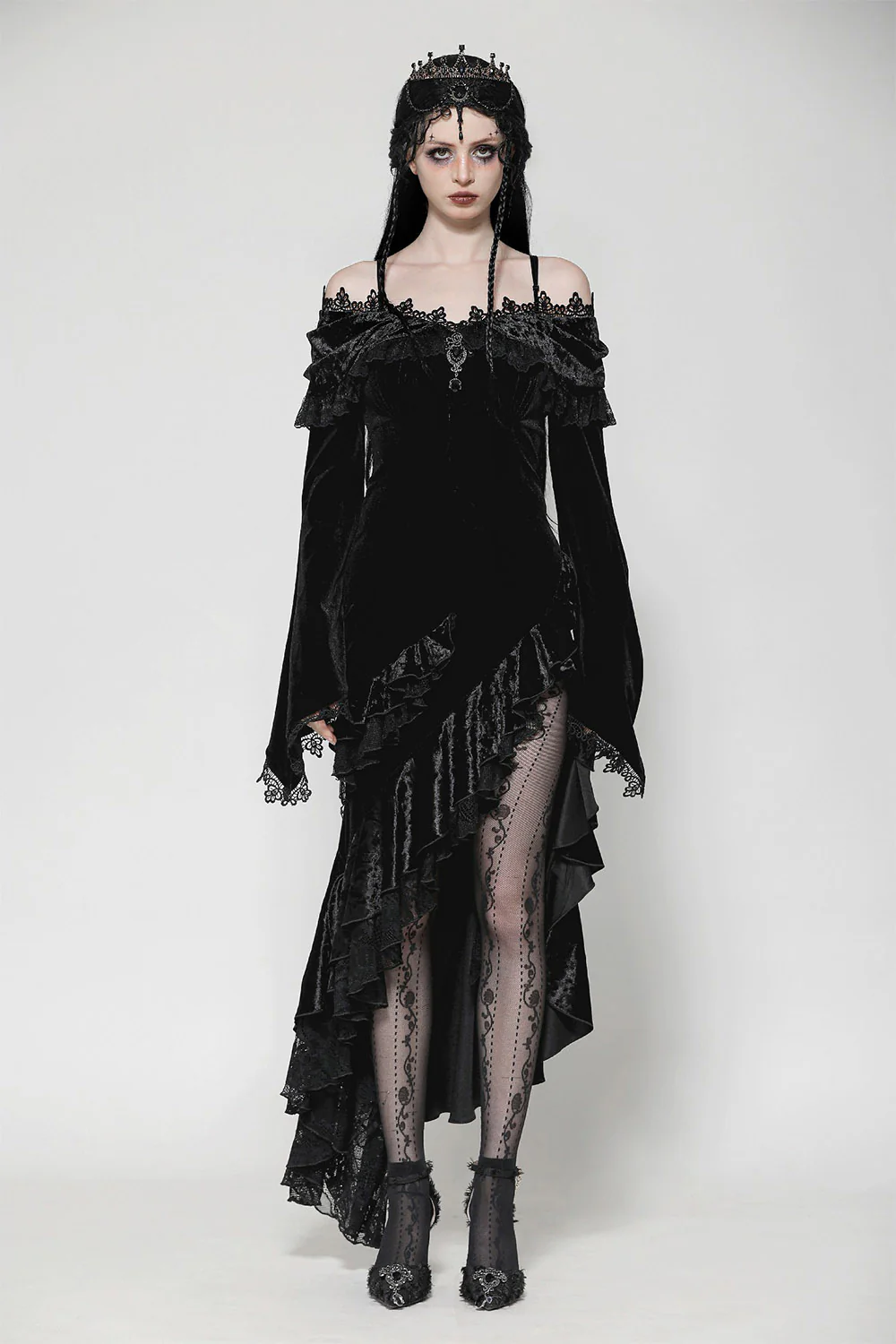 Gloomstone Leg Slit Lace-Up Dress