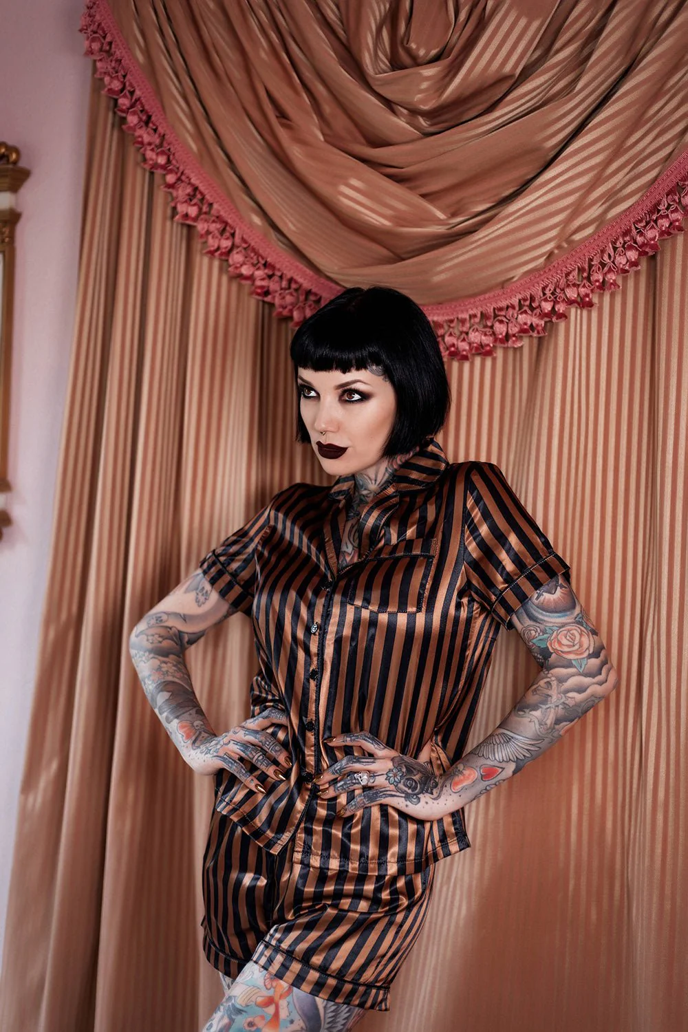 Glorious Mourning | 4-Piece Sleepwear Set - Image 9
