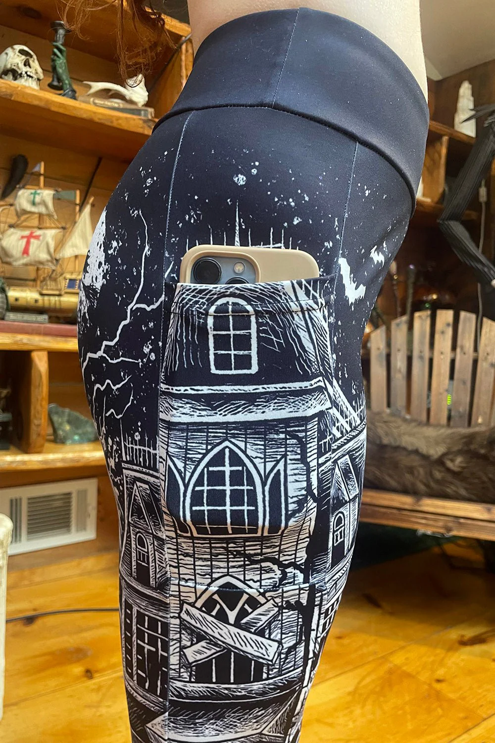 Gothic Haunted House Leggings w/ Pockets - Image 10
