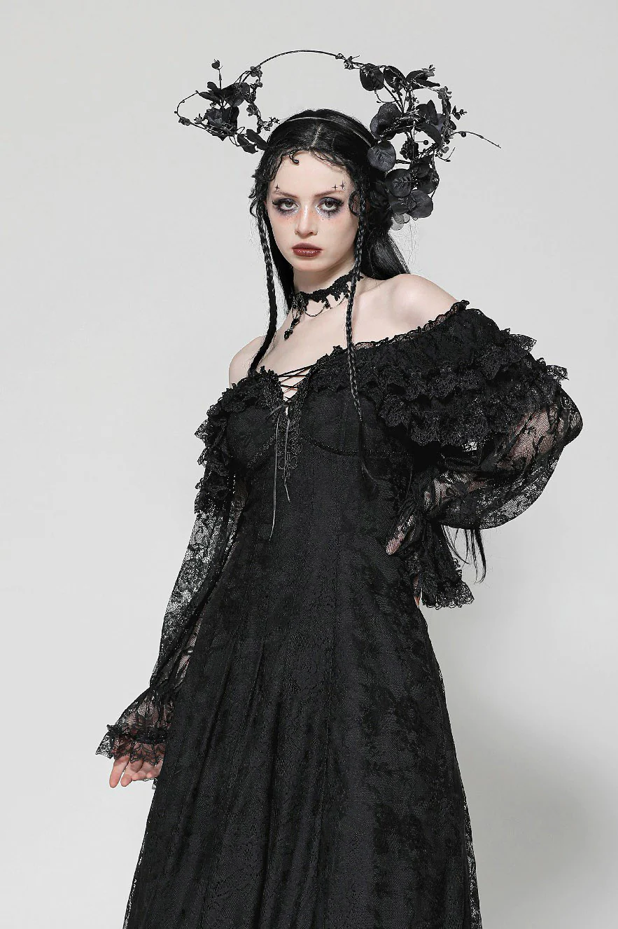 Gothic Renaissance Maxi Dress - Image 5