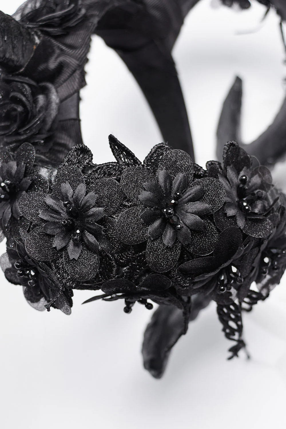 Gothic Witch Horned Antler Headband - Image 8