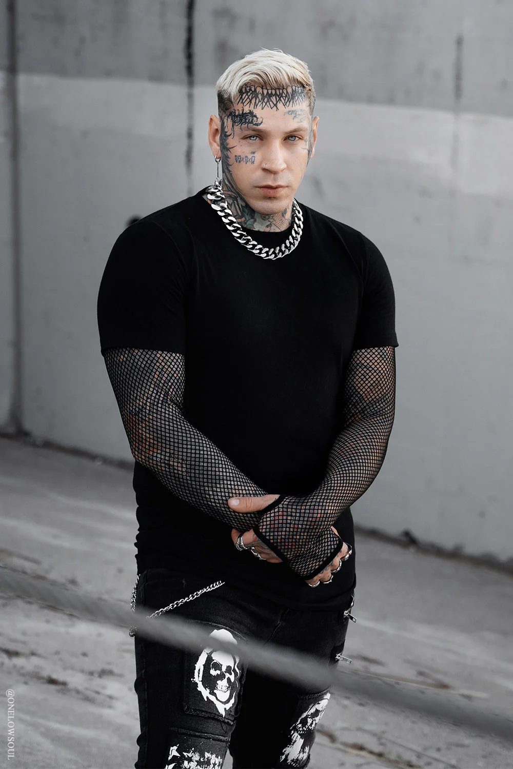 Graveyard Goth Fishnet Sleeve Shirt - Image 2