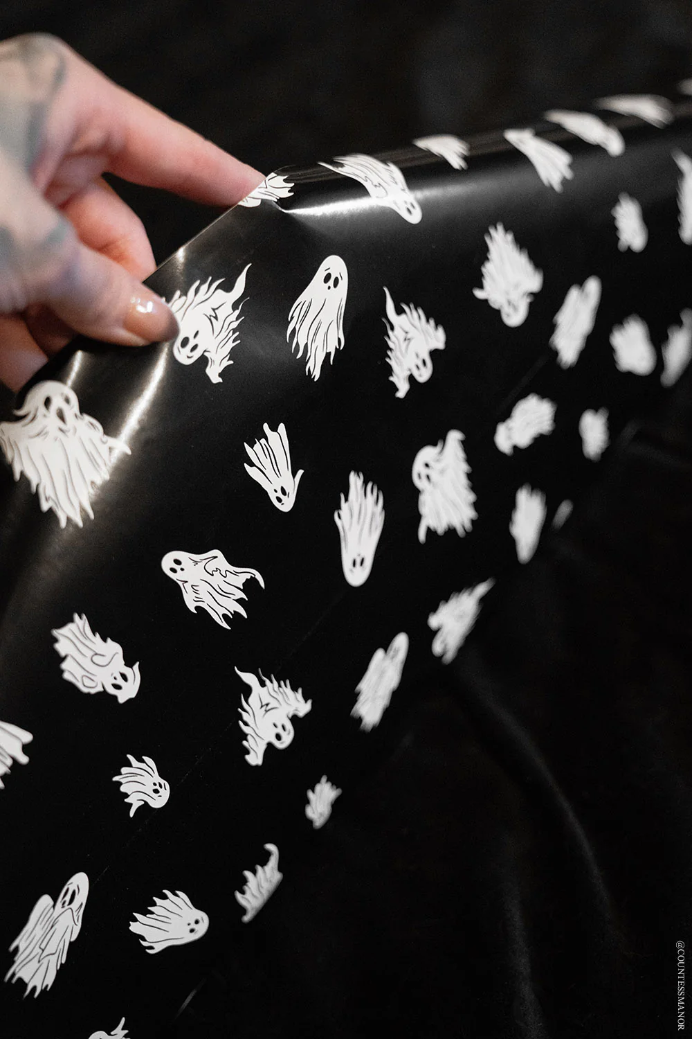 Halloween Ghosts Wrapping Paper [30" X 196"] - Image 3