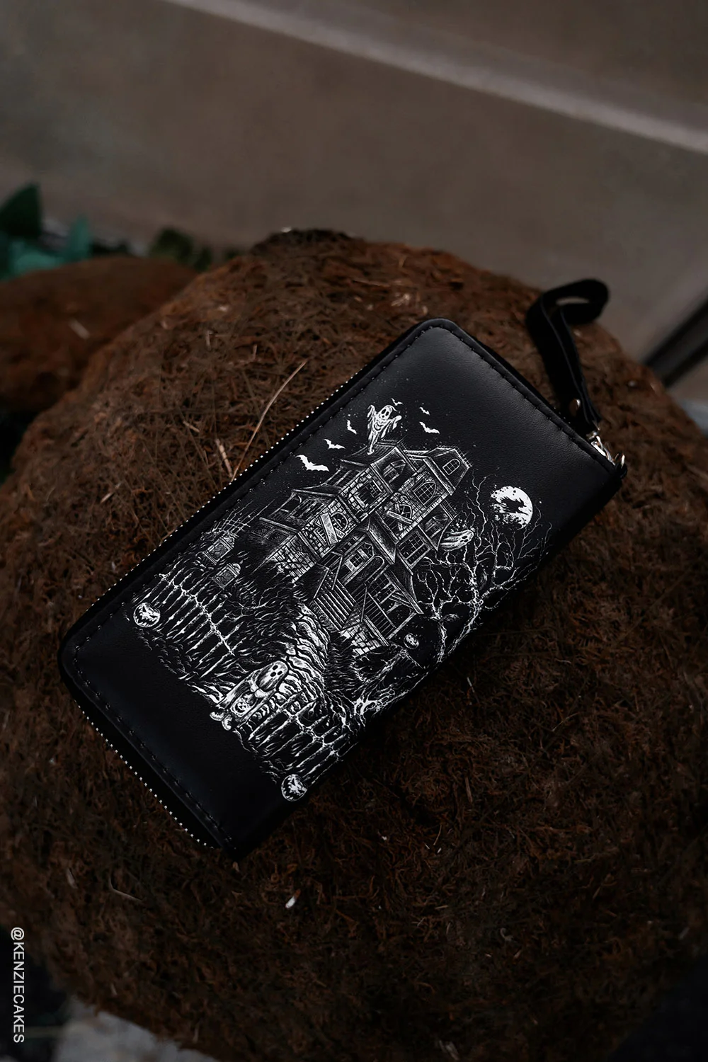 Halloween Town Wallet - Image 2