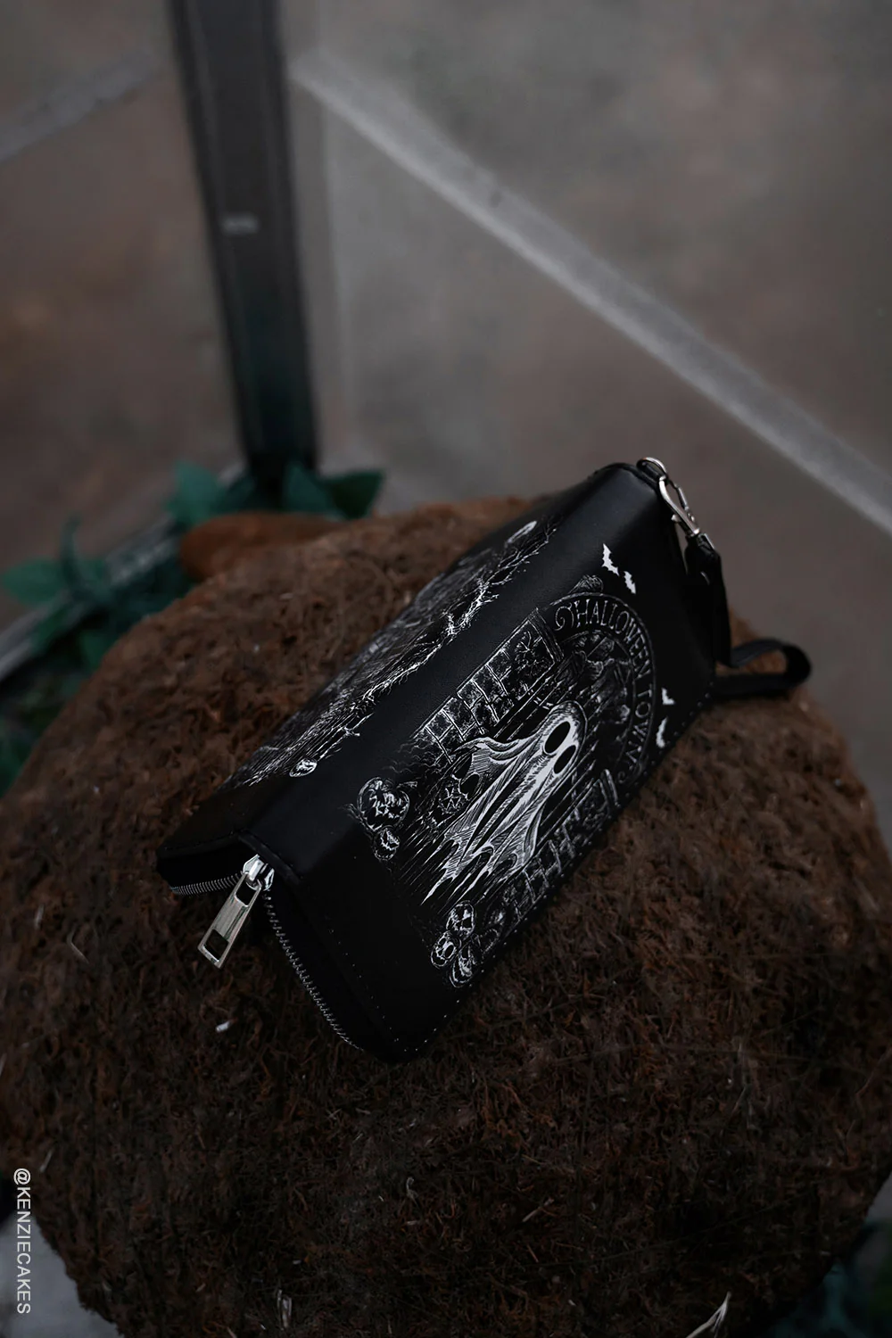 Halloween Town Wallet - Image 9