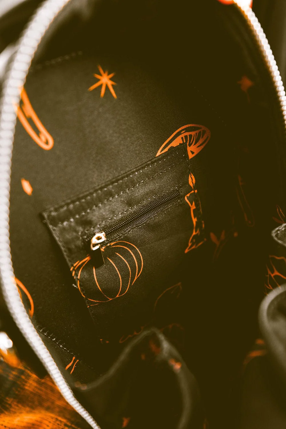 Haunted Hallows Bag [ORANGE] - Image 9
