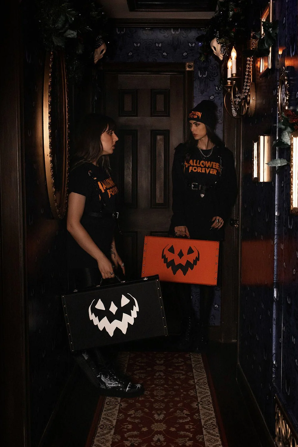 Haunted Hallows Trunk [BLACK/SPIDERWEBS] - Image 12