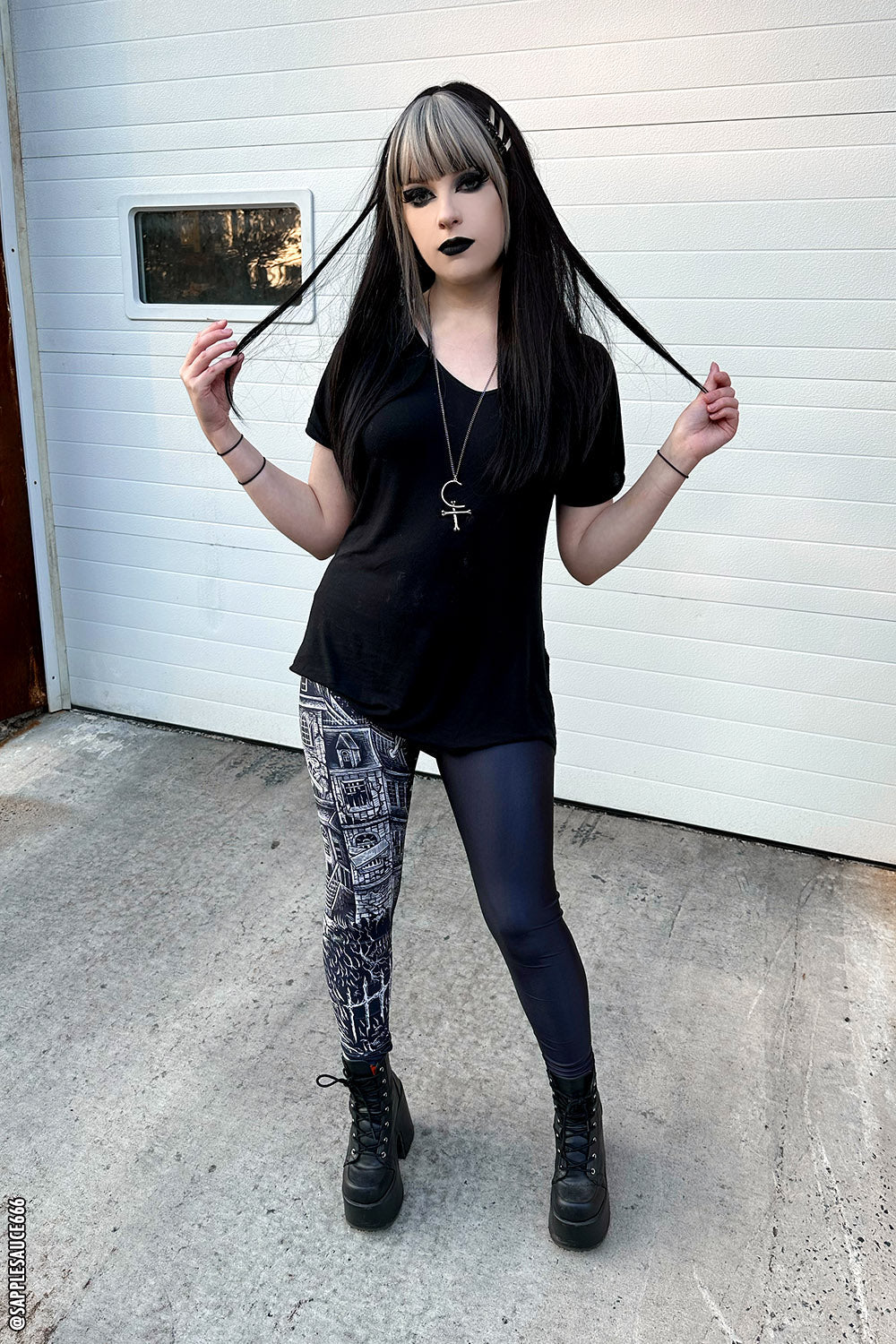 Haunted House Leggings - Image 13