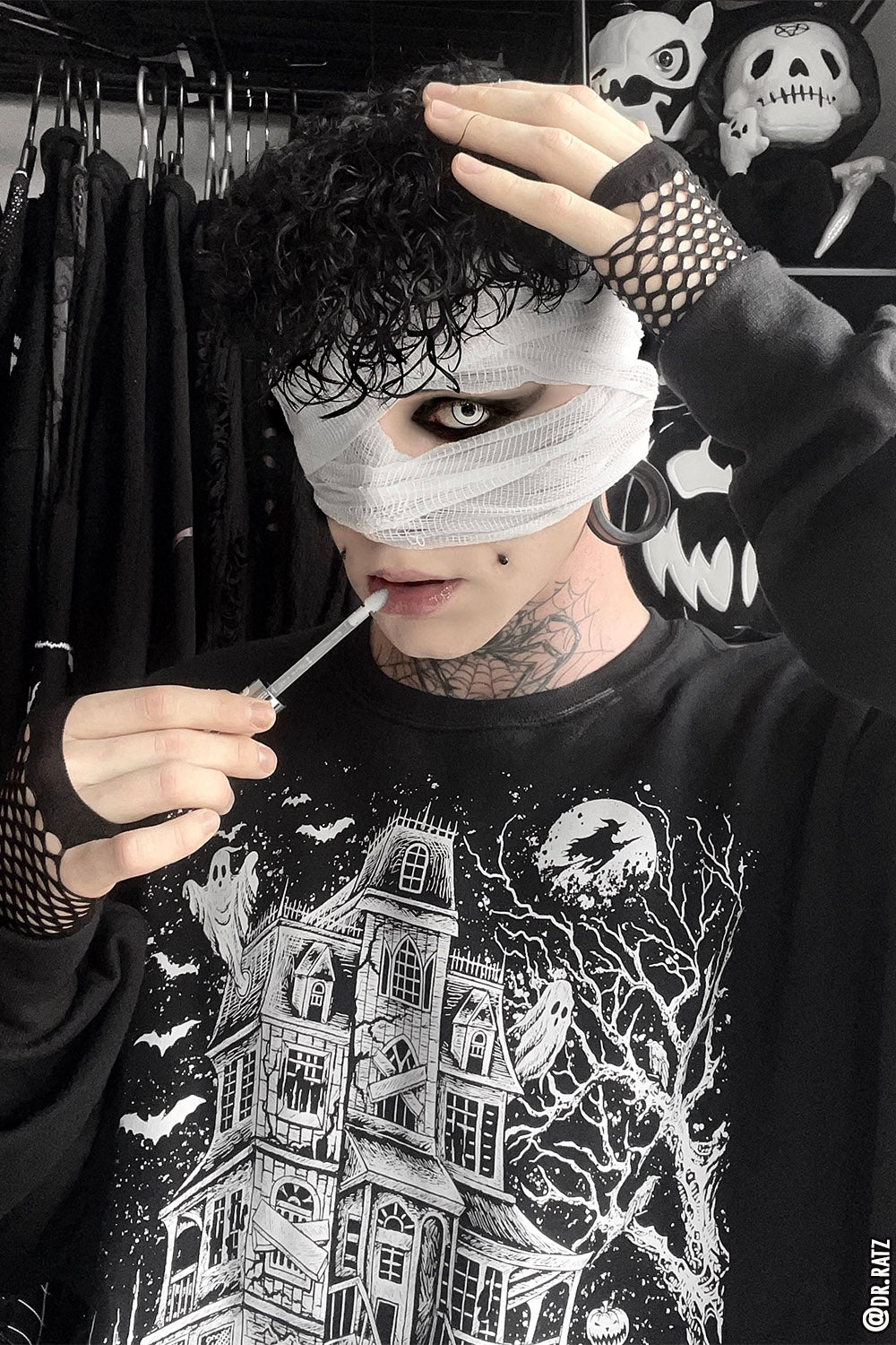 Haunted Mansion Sweatshirt [White] - Image 8