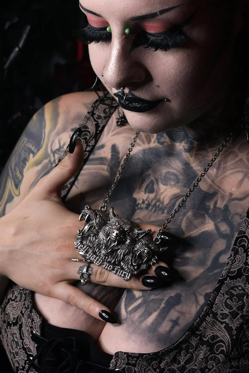 Hellhound Necklace [Mother of Hades x VampireFreaks] - Image 4