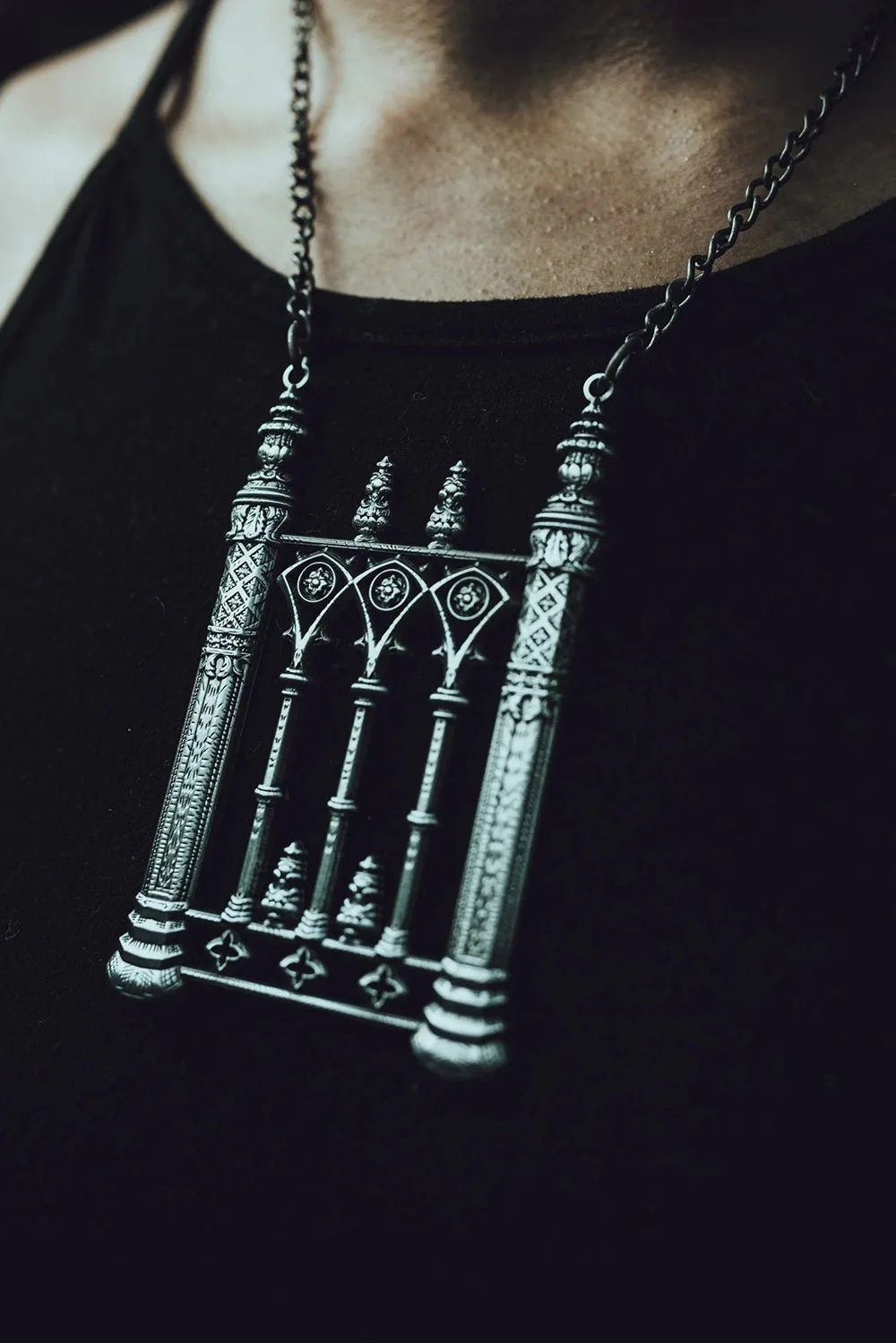Hollywood Cemetery Necklace - Image 4