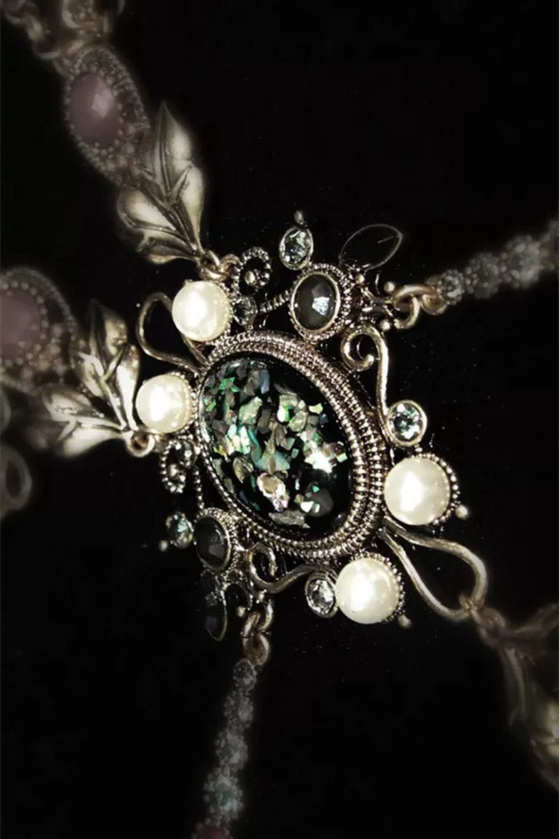 Immortal Victorian Goth Necklace - Image 9