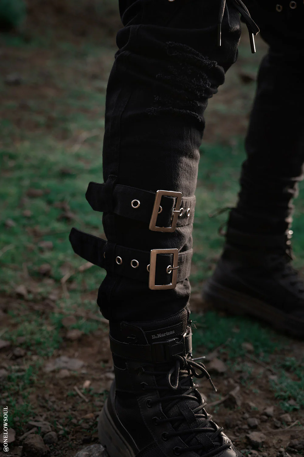 Inquisition Shredded Skinny Jeans [Unisex] - Image 11