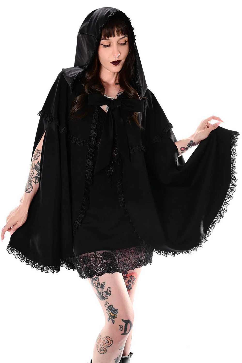 Kiki Lace Trim Cape [No Restocks] - Image 2