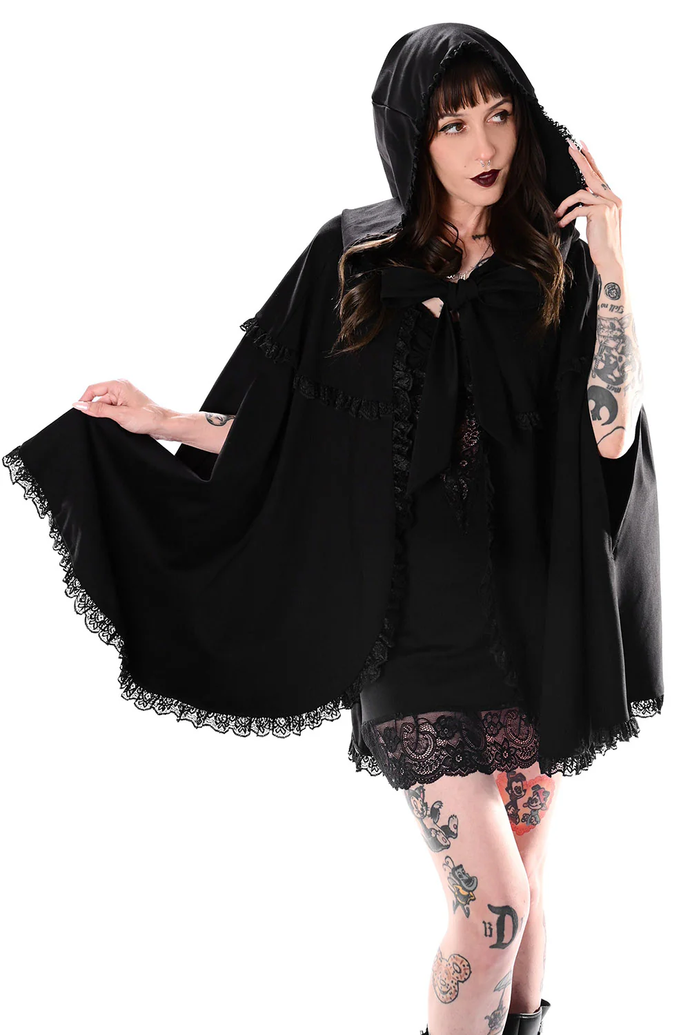 Kiki Lace Trim Cape [No Restocks] - Image 4