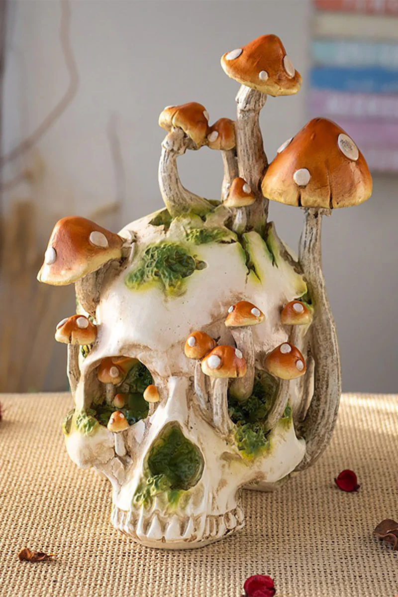 Large Skull With Mushrooms Statue - Image 2