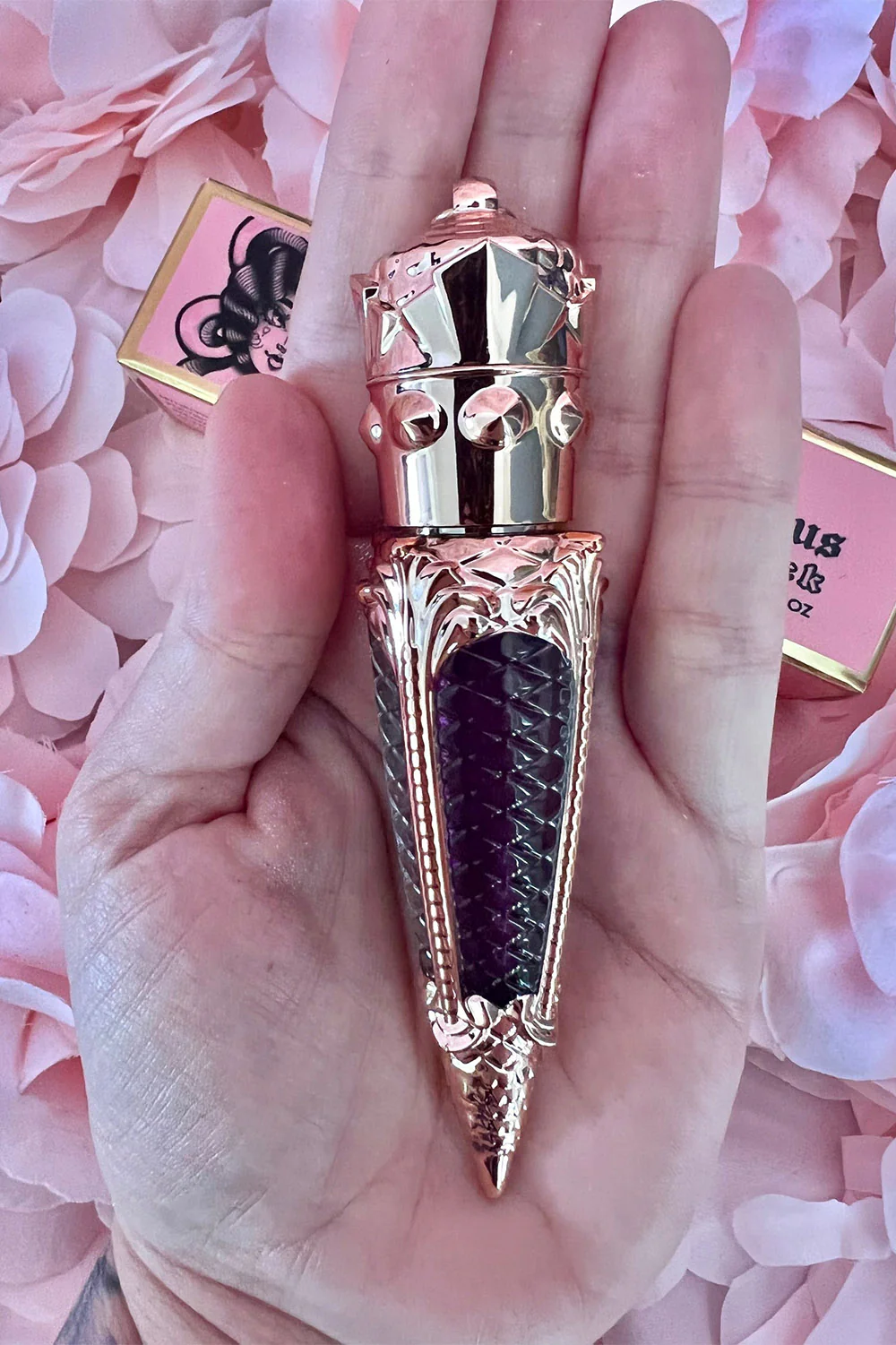 Liquid Luxe Velvet Lipstick [Purple Glitz] - Image 4