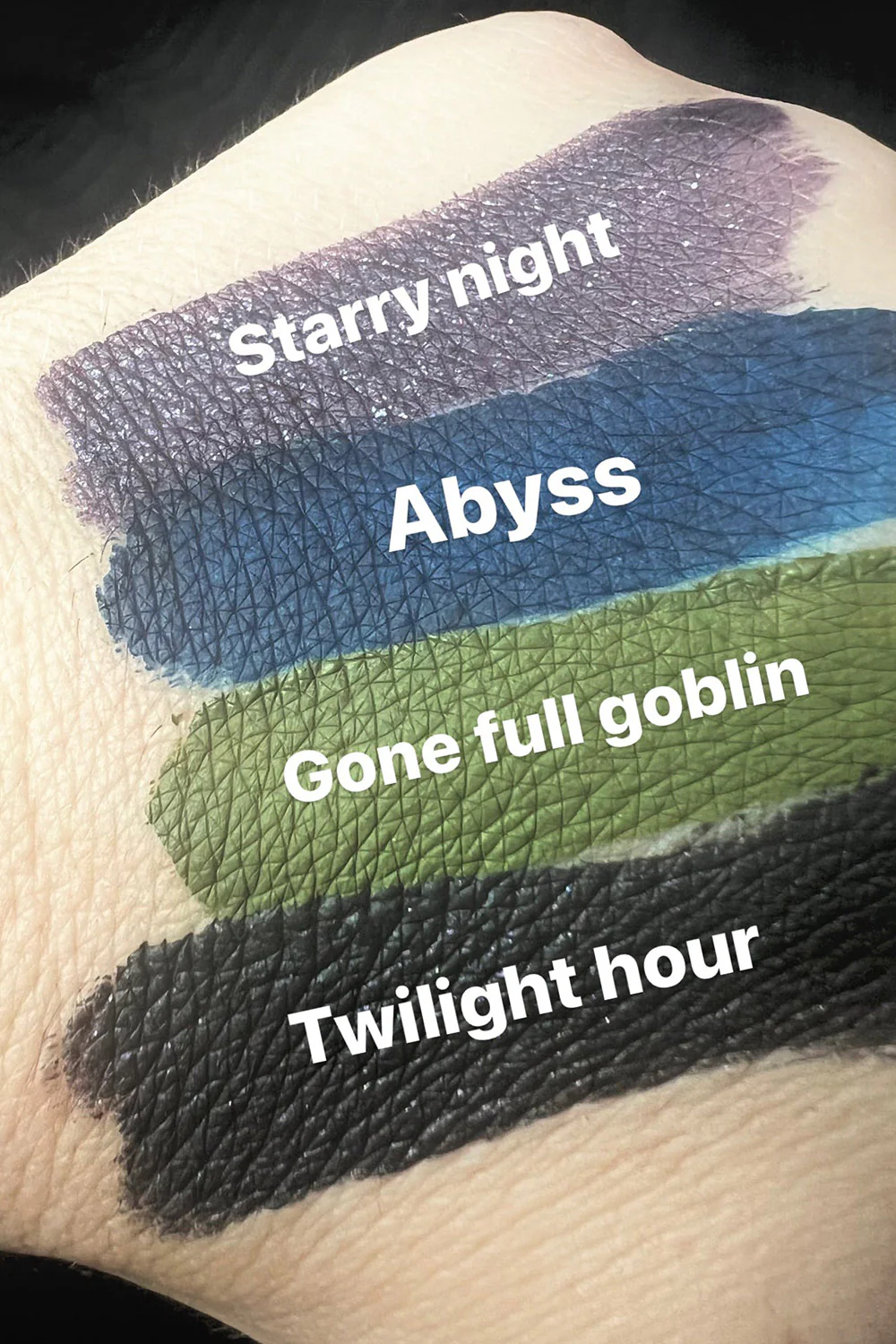 Liquid Velvet Matte Lipstick [Abyss] - Image 3