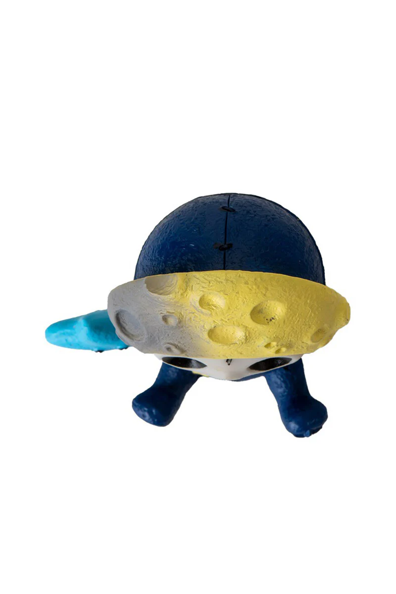 Luno the Moon Statue - Image 5