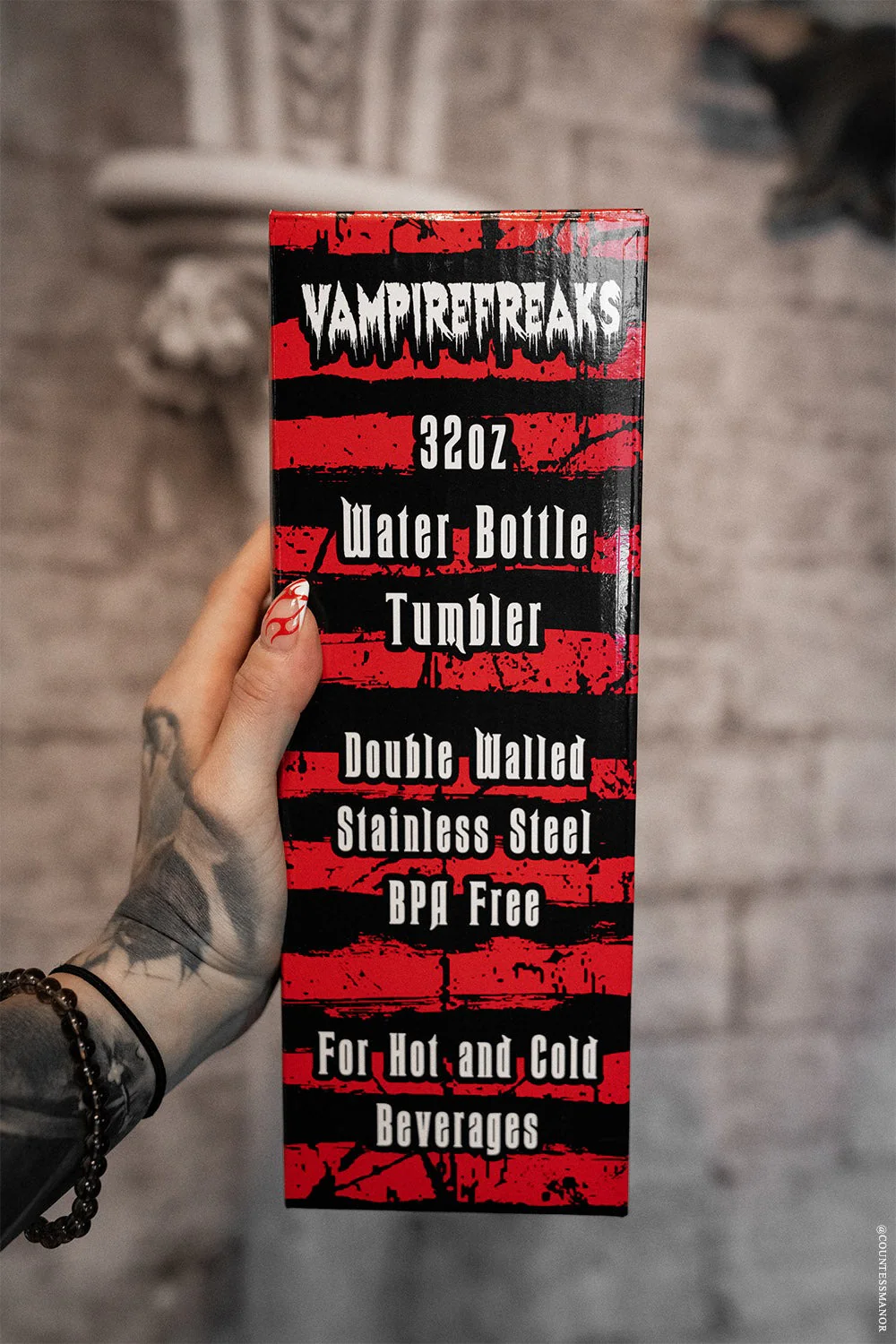 Lycanthrope 32 Oz Water Bottle - Image 4