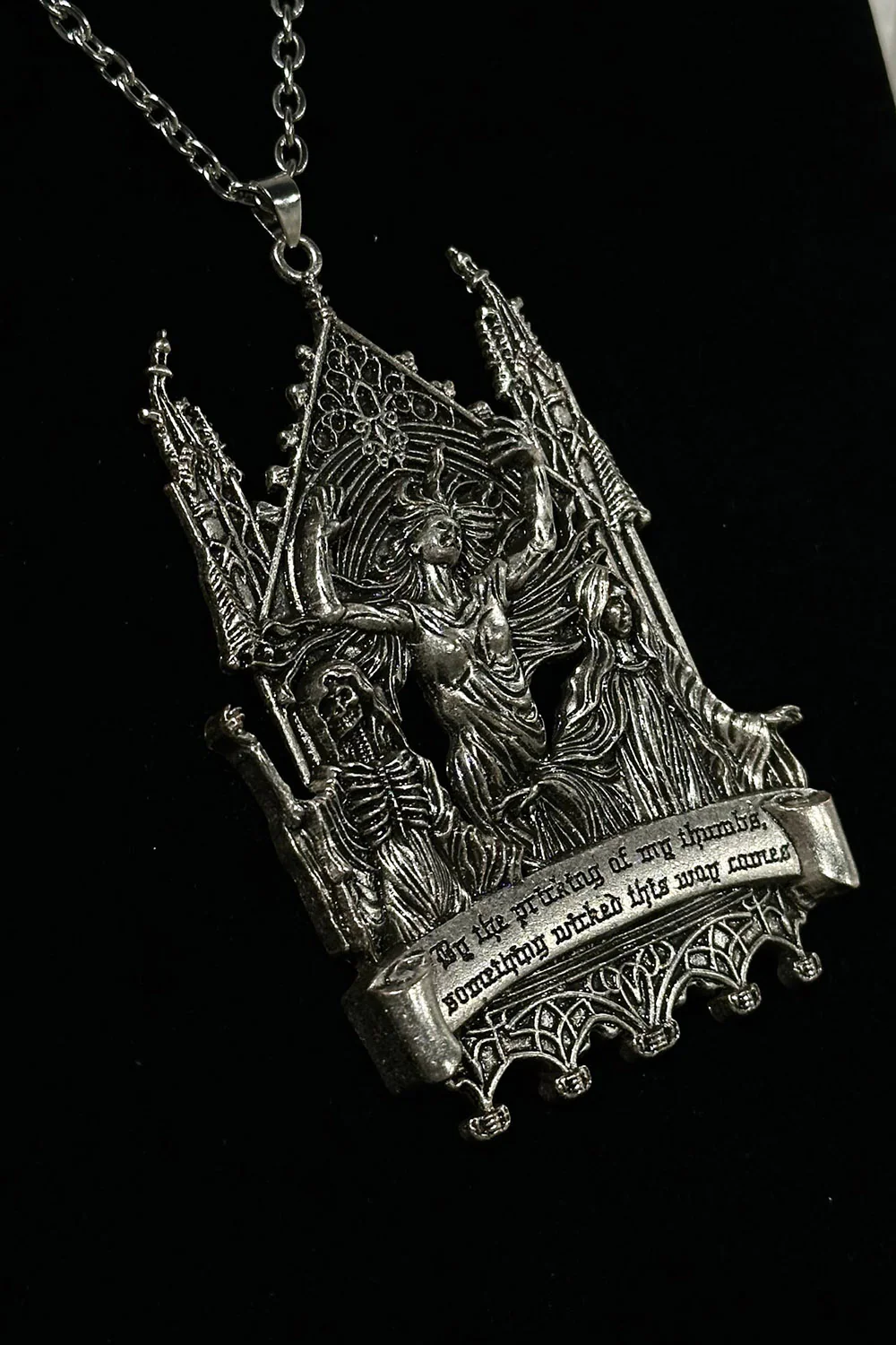 Macbeth Necklace [Mother of Hades x VampireFreaks] - Image 5