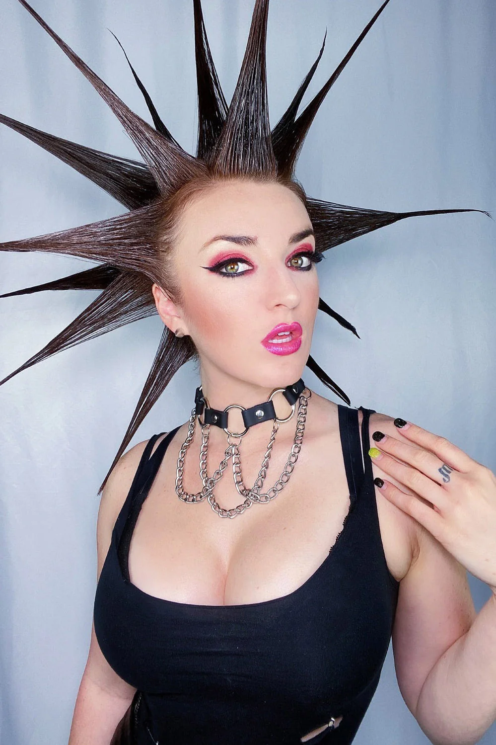 Malevolent Layered Chain Choker - Image 4