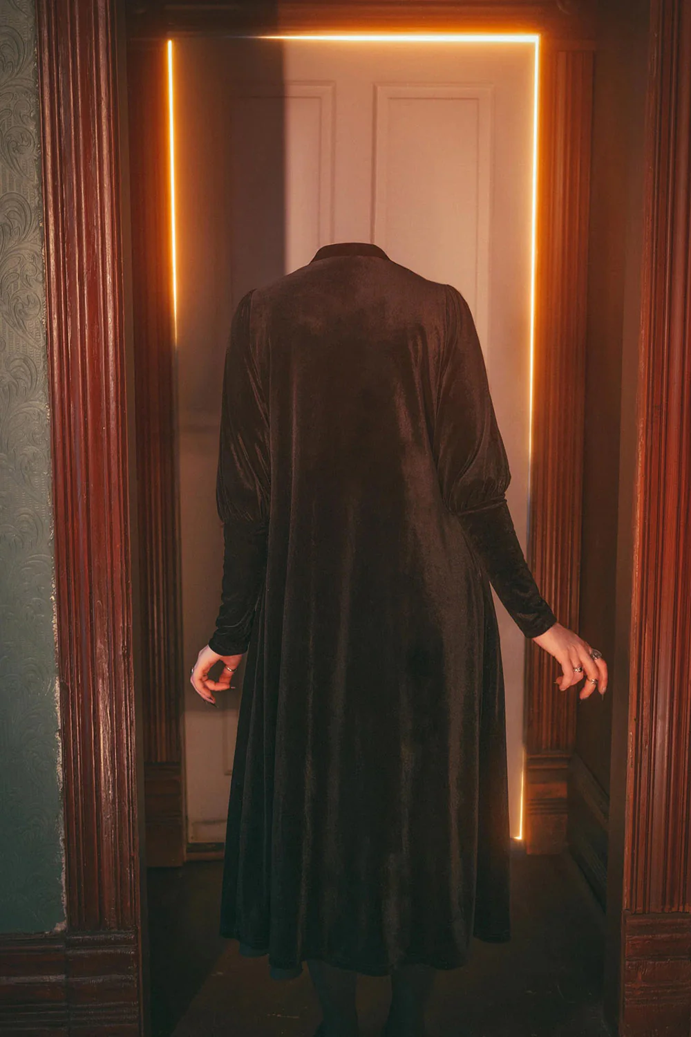 Morticia Duster [BLACK] - Image 13