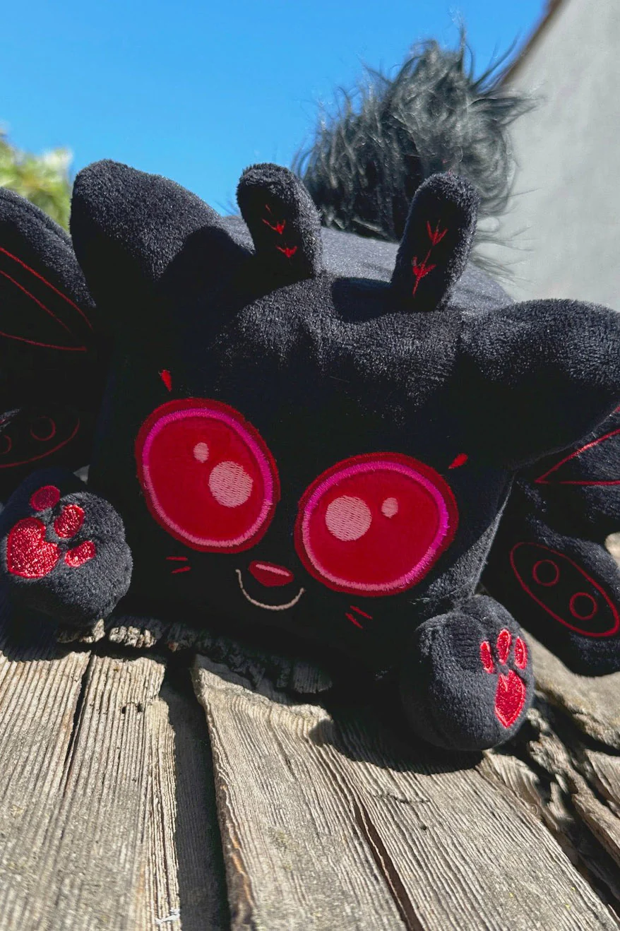 Mothman-Kat Plush - Image 2